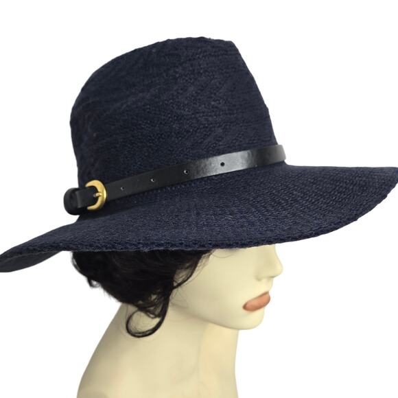 Chicos Hat Navy Blue Cable Knit With Buckle One Size NEW Boho Faux Leather - Picture 1 of 9